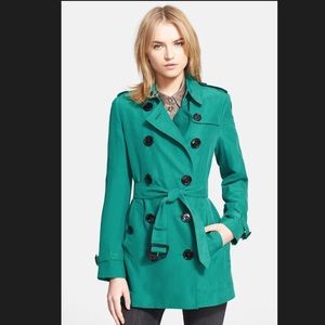 Burberry Trench Coat Kensignton size 4